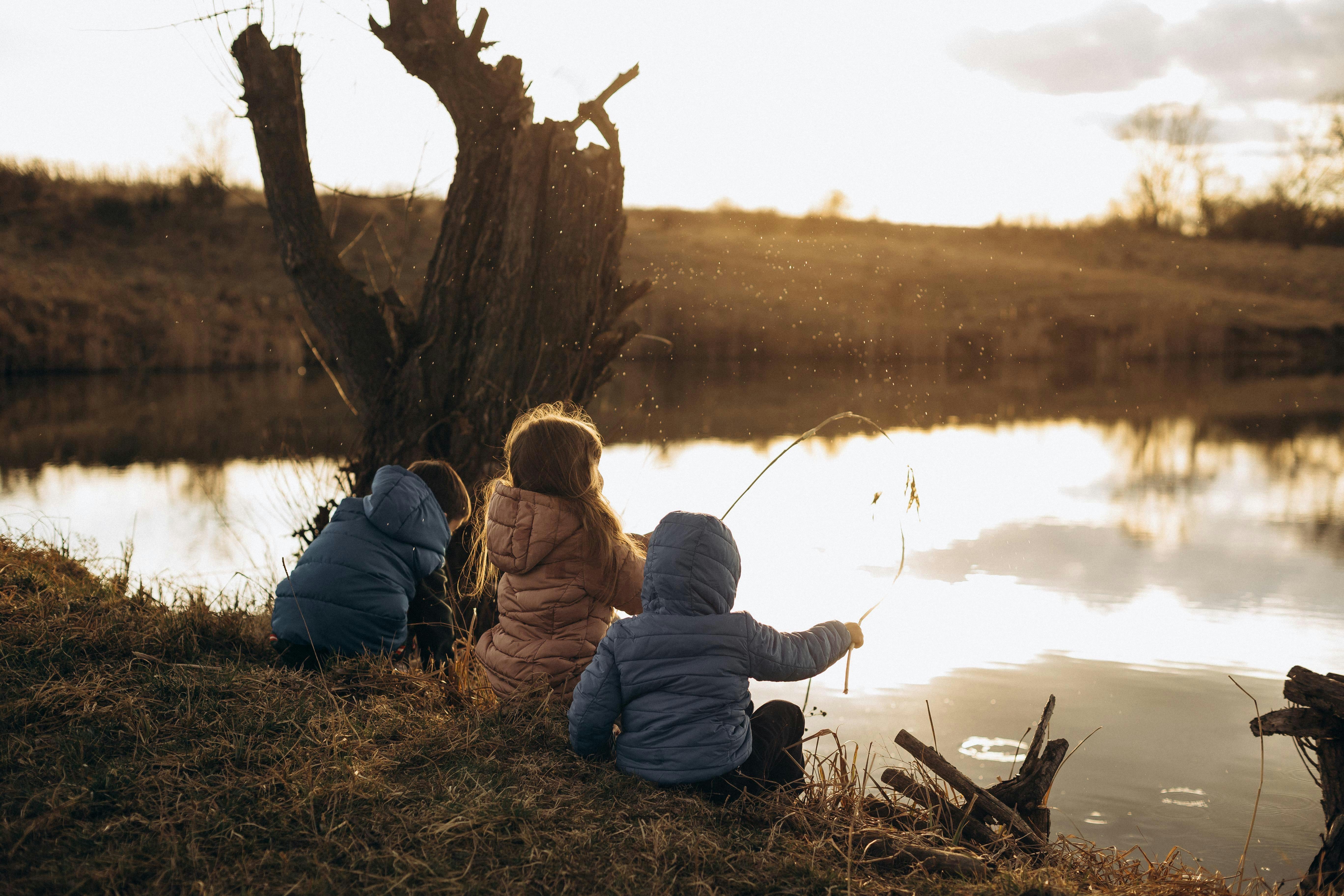 10 Family Traditions to Start This Fall (That Don’t Cost a Fortune)